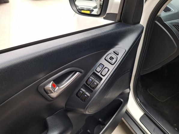 Hyundai ix35 I с пробегом 2012 года, цена 990 000 рублей, 193065 км, внедорожник, Автокод Объявления