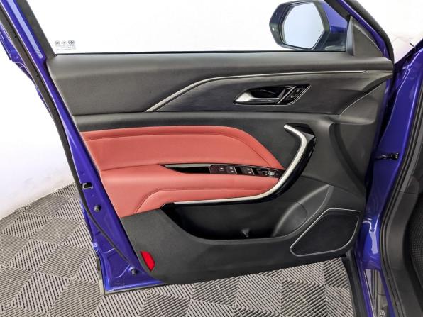 FAW Bestune T77 I с пробегом 2023 года, цена 1 625 000 рублей, 73683 км, внедорожник, Автокод Объявления