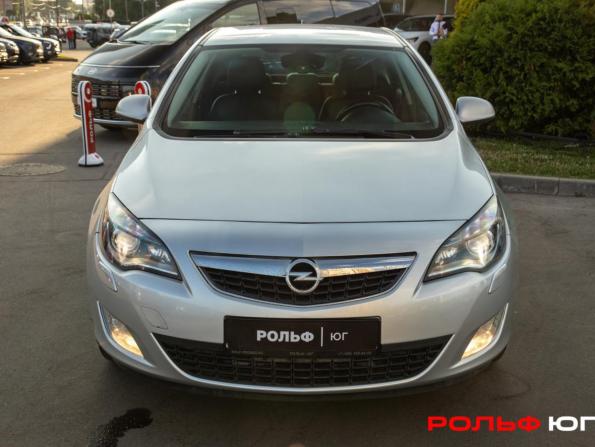 Opel Astra J с пробегом 2011 года, цена 598 000 рублей, 165011 км, хэтчбек, Автокод Объявления