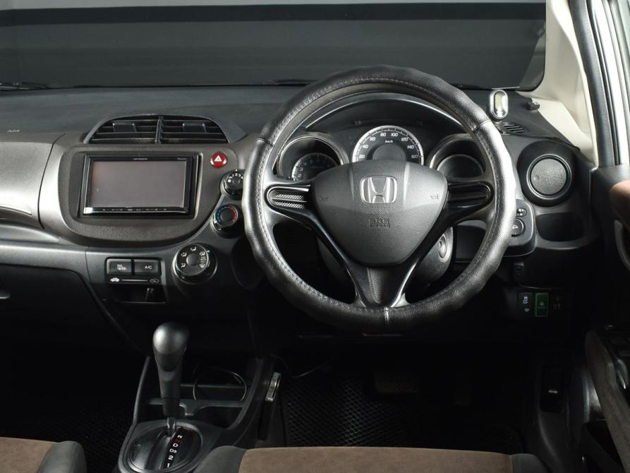 Honda Fit Shuttle I Рестайлинг Кемерово  - изображение 8
