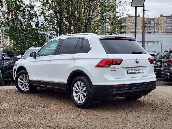 Volkswagen Tiguan II с пробегом 2017 года, цена 2 249 000 рублей, 103349 км, внедорожник, Автокод Объявления
