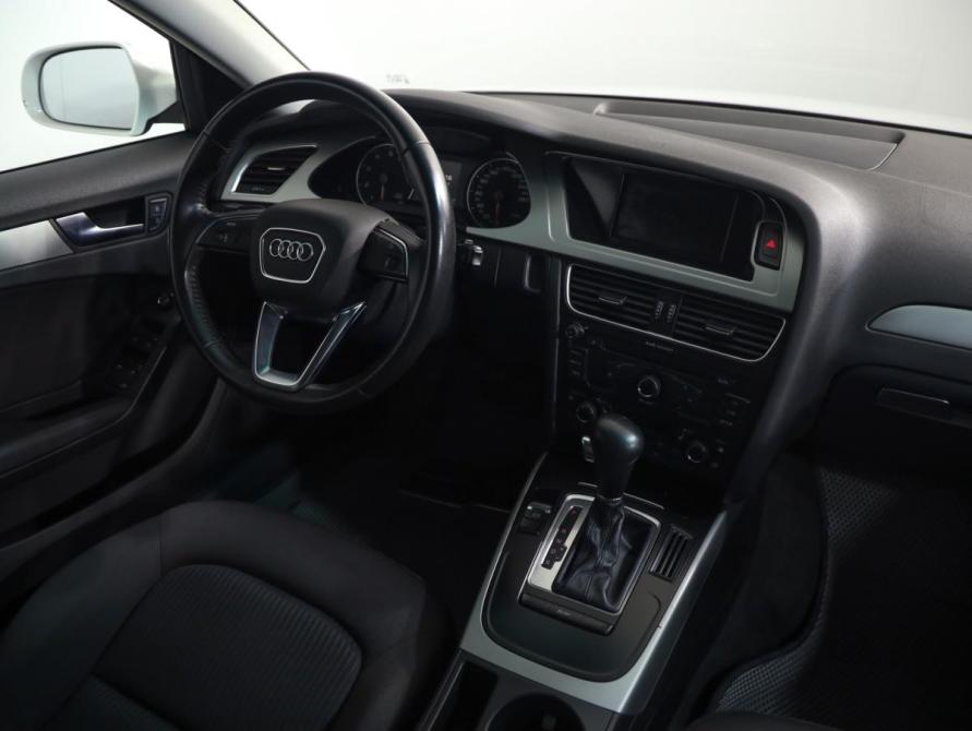 Audi A4 IV (B8) Санкт-Петербург  - изображение 9