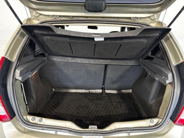 Renault Sandero I с пробегом 2012 года, цена 679 900 рублей, 158801 км, хэтчбек, Автокод Объявления