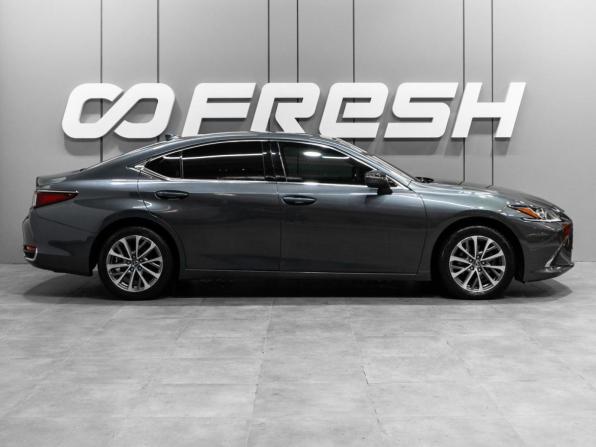 Lexus ES VII Рестайлинг с пробегом 2021 года, цена 3 919 000 рублей, 101485 км, седан, Автокод Объявления