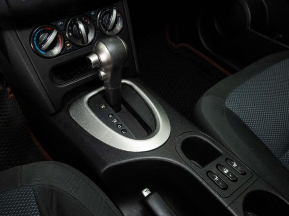 Nissan Qashqai I Рестайлинг с пробегом 2013 года, цена 998 000 рублей, 188177 км, внедорожник, Автокод Объявления