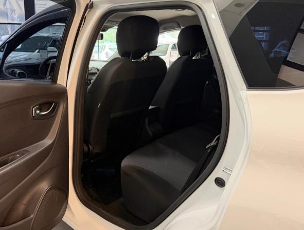 Renault Kaptur I Рестайлинг с пробегом 2021 года, цена 1 699 000 рублей, 65000 км, внедорожник, Автокод Объявления