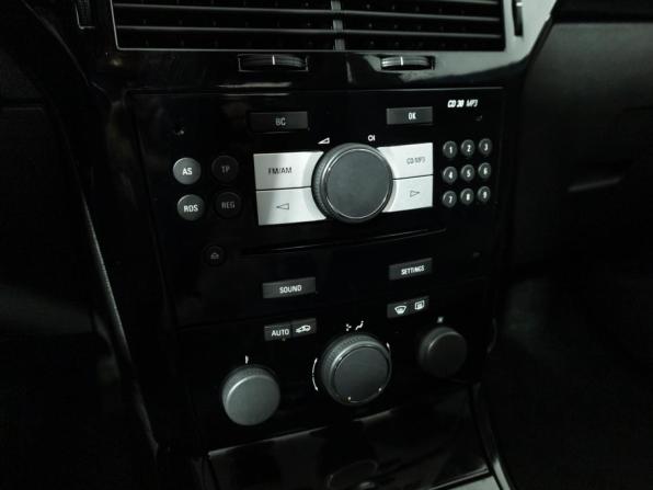 Opel Astra H Рестайлинг с пробегом 2010 года, цена 599 777 рублей, 145779 км, хэтчбек, Автокод Объявления