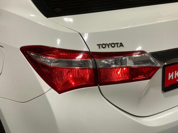 Toyota Corolla XI (E160 E170 E180) с пробегом 2015 года, цена 1 490 000 рублей, 86680 км, седан, Автокод Объявления