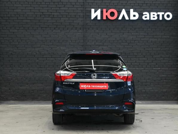 Honda Shuttle II с пробегом 2018 года, цена 1 670 000 рублей, 43454 км, универсал, Автокод Объявления