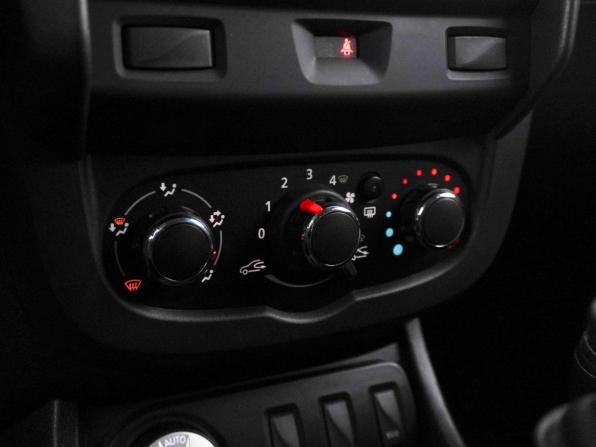 Renault Duster I Рестайлинг с пробегом 2018 года, цена 1 291 021 рубль, 58429 км, внедорожник, Автокод Объявления