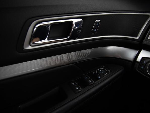 Ford Explorer V Рестайлинг с пробегом 2017 года, цена 2 385 900 рублей, 178319 км, внедорожник, Автокод Объявления