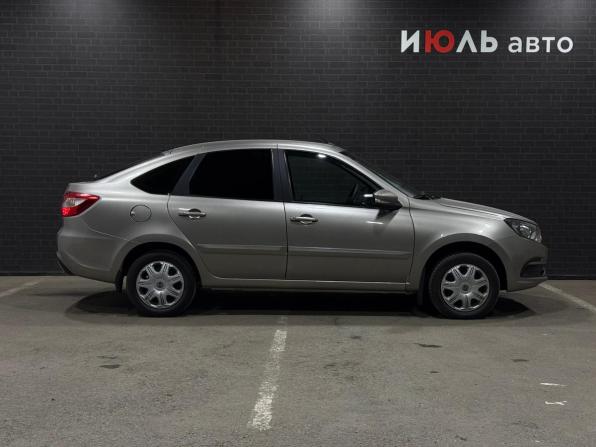 Lada (ВАЗ) Granta I Рестайлинг с пробегом 2021 года, цена 700 000 рублей, 102747 км, хэтчбек, Автокод Объявления