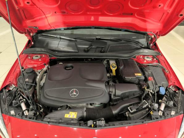 Mercedes-Benz A-Класс III (W176) Рестайлинг с пробегом 2016 года, цена 1 550 000 рублей, 149000 км, хэтчбек, Автокод Объявления