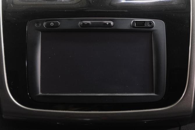 Renault Sandero II с пробегом 2015 года, цена 899 000 рублей, 150000 км, хэтчбек, Автокод Объявления
