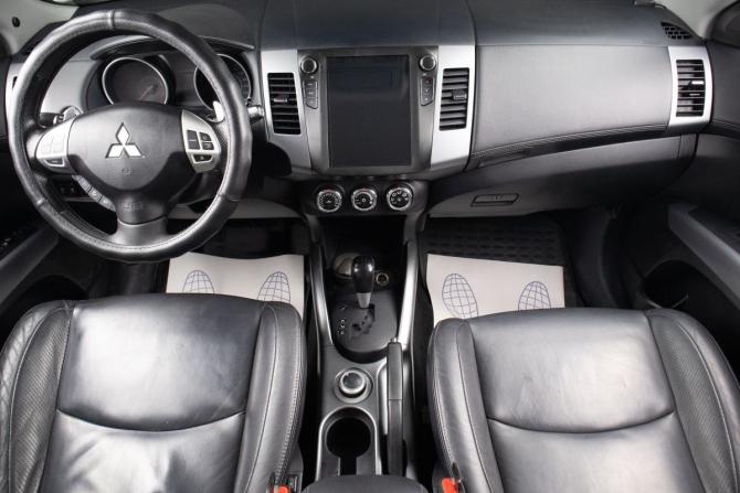 Mitsubishi Outlander II Рестайлинг с пробегом 2010 года, цена 1 519 000 рублей, 191593 км, внедорожник, Автокод Объявления