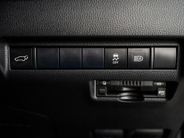 Toyota Harrier IV (XU80) с пробегом 2020 года, цена 3 200 500 рублей, 161189 км, внедорожник, Автокод Объявления