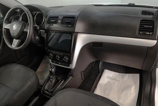 Skoda Yeti I Рестайлинг с пробегом 2014 года, цена 1 249 000 рублей, 168000 км, внедорожник, Автокод Объявления