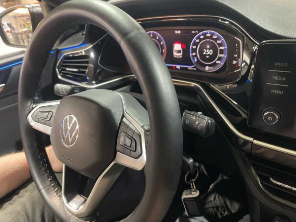 Volkswagen Polo VI с пробегом 2021 года, цена 1 299 000 рублей, 160247 км, лифтбек, Автокод Объявления