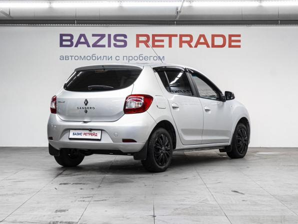 Renault Sandero II с пробегом 2015 года, цена 759 000 рублей, 128046 км, хэтчбек, Автокод Объявления
