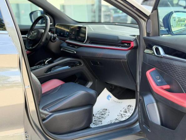 Geely Coolray I Рестайлинг с пробегом 2023 года, цена 2 100 000 рублей, 21293 км, внедорожник, Автокод Объявления