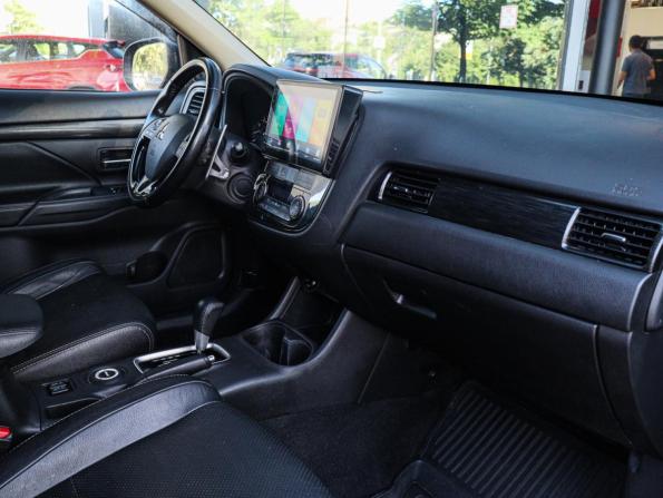 Mitsubishi Outlander III Рестайлинг 2 с пробегом 2016 года, цена 1 350 000 рублей, 309554 км, внедорожник, Автокод Объявления