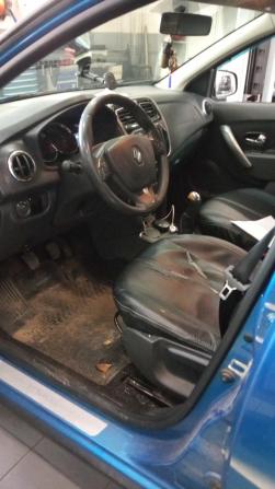 Renault Sandero II с пробегом 2016 года, цена 924 000 рублей, 129529 км, хэтчбек, Автокод Объявления