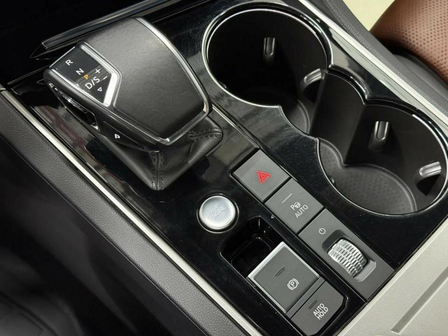 Volkswagen Touareg III Красноярск  - изображение 24
