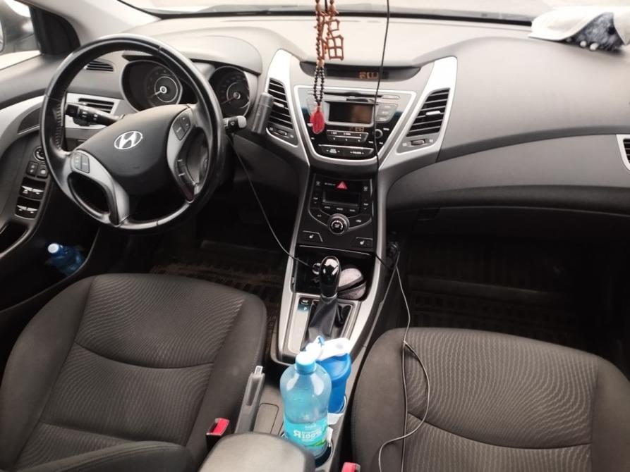 Hyundai Elantra V (MD) Рестайлинг Москва  - изображение 5