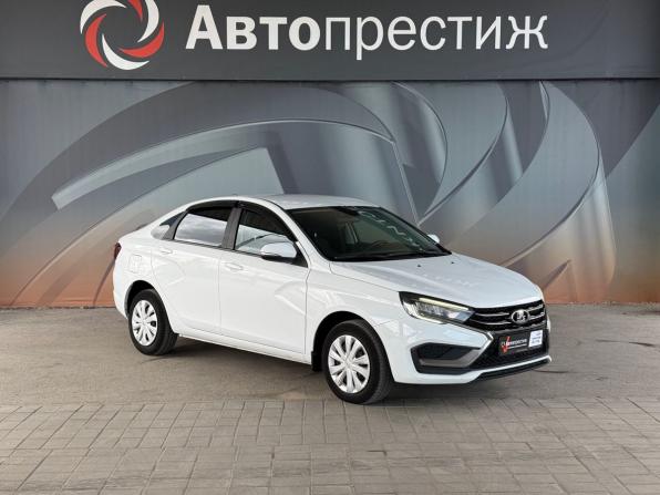 Lada (ВАЗ) Vesta I Рестайлинг (NG) с пробегом 2023 года, цена 995 000 рублей, 112600 км, седан, Автокод Объявления