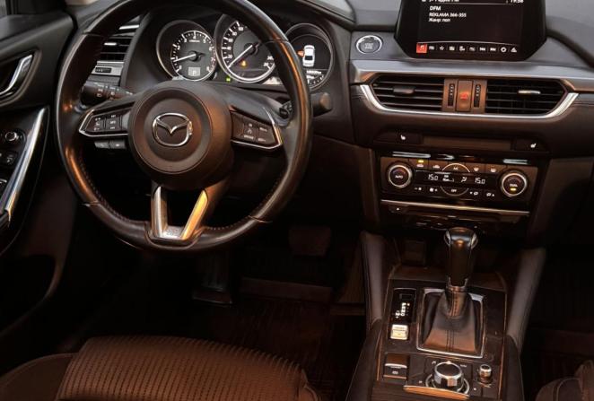 Mazda 6 III (GJ) Рестайлинг с пробегом 2018 года, цена 2 000 000 рублей, 105919 км, седан, Автокод Объявления
