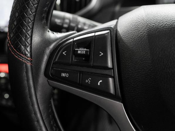 Suzuki Solio III с пробегом 2017 года, цена 1 120 000 рублей, 156452 км, микровэн, Автокод Объявления