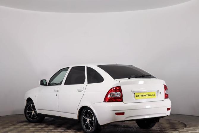Lada (ВАЗ) Priora I с пробегом 2011 года, цена 299 000 рублей, 162050 км, хэтчбек, Автокод Объявления