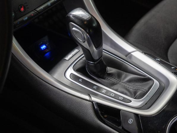 Ford Mondeo V с пробегом 2015 года, цена 1 160 000 рублей, 125082 км, седан, Автокод Объявления