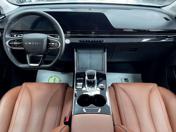Omoda C5 I с пробегом 2023 года, цена 1 935 000 рублей, 55810 км, внедорожник, Автокод Объявления