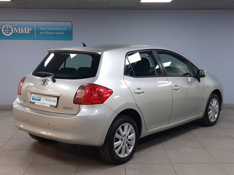 Toyota Auris I Москва  - изображение 5