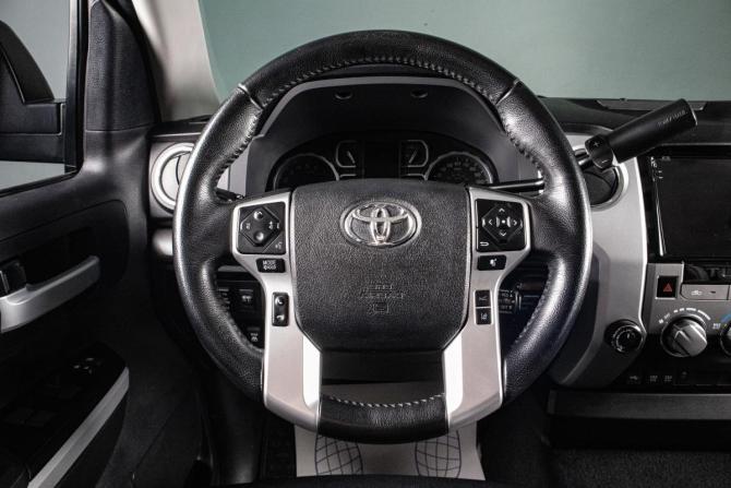 Toyota Tundra II Рестайлинг с пробегом 2021 года, цена 6 549 000 рублей, 69200 км, offers.body_type.unknown, Автокод Объявления