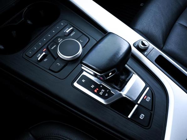 Audi A4 V (B9) с пробегом 2019 года, цена 2 499 000 рублей, 91064 км, седан, Автокод Объявления