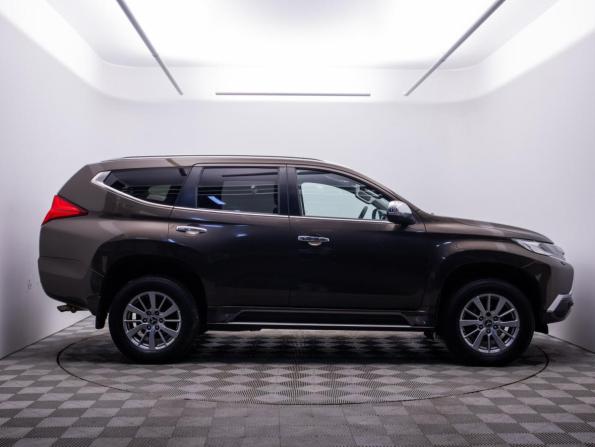Mitsubishi Pajero Sport III с пробегом 2018 года, цена 3 095 000 рублей, 145399 км, внедорожник, Автокод Объявления