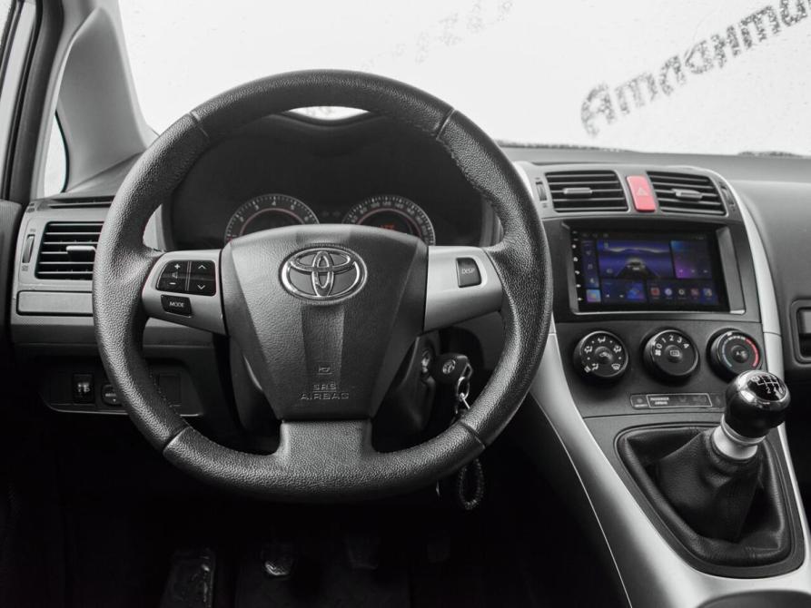 Toyota Auris I Рестайлинг Екатеринбург  - изображение 12