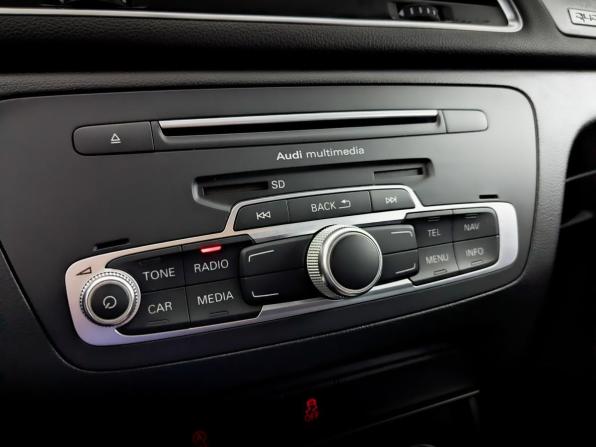Audi Q3 I (8U) Рестайлинг с пробегом 2015 года, цена 2 005 000 рублей, 88475 км, внедорожник, Автокод Объявления