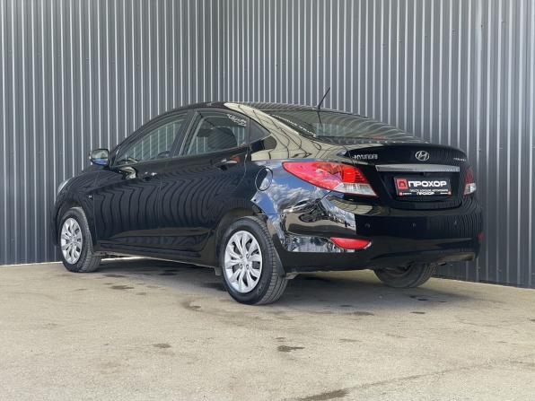 Hyundai Solaris I с пробегом 2012 года, цена 847 000 рублей, 185209 км, седан, Автокод Объявления
