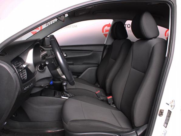 Kia Rio IV с пробегом 2020 года, цена 1 350 000 рублей, 174000 км, седан, Автокод Объявления