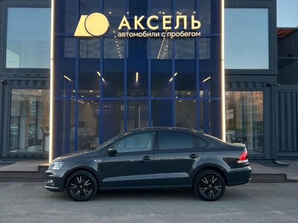 Volkswagen Polo V Рестайлинг с пробегом 2018 года, цена 1 385 000 рублей, 77000 км, седан, Автокод Объявления