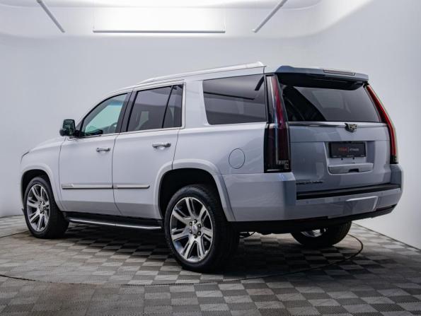 Cadillac Escalade IV с пробегом 2016 года, цена 4 428 000 рублей, 76450 км, внедорожник, Автокод Объявления
