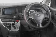 Toyota ISis I Рестайлинг Кемерово  - изображение 37