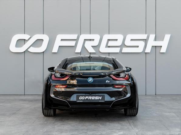 BMW i8 I с пробегом 2014 года, цена 6 450 000 рублей, 124731 км, купе, Автокод Объявления