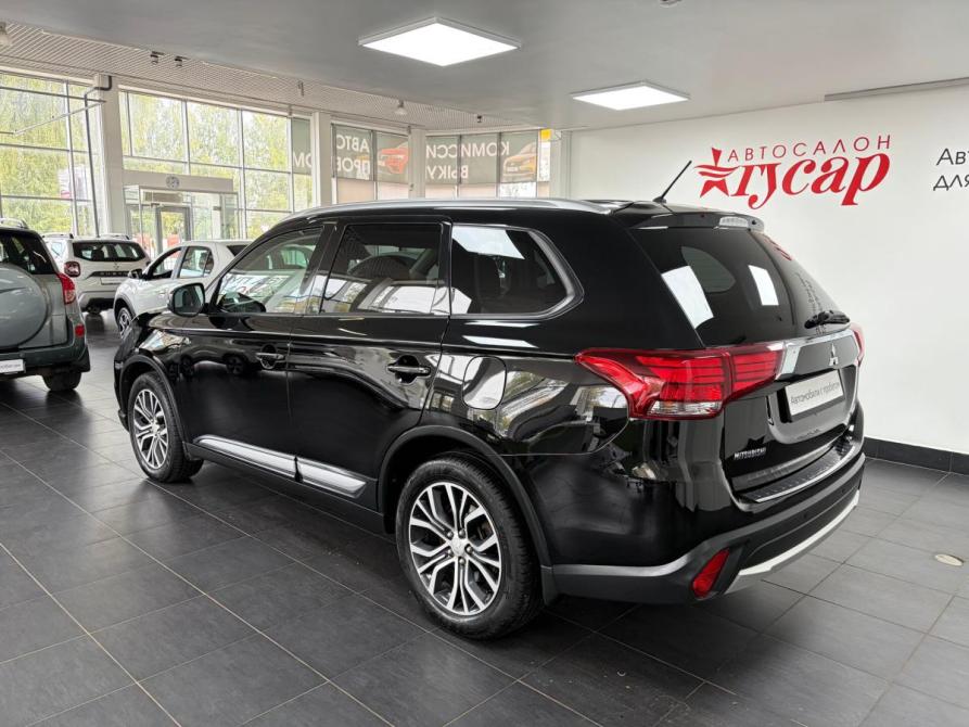Mitsubishi Outlander III Рестайлинг 2 Киров  - изображение 6