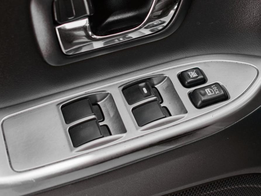 Mitsubishi Pajero IV Рестайлинг 1 Екатеринбург  - изображение 20