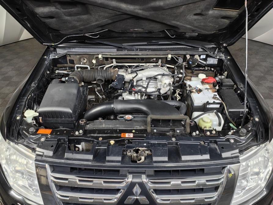 Mitsubishi Pajero IV Рестайлинг 1 Москва  - изображение 11