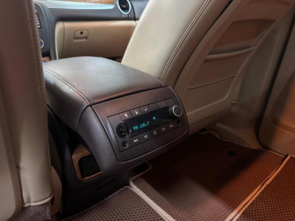 Buick Enclave I с пробегом 2008 года, цена 950 000 рублей, 156000 км, внедорожник, Автокод Объявления